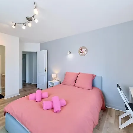 La Tribu, Centre Ville, Jardin, Parking, Wifi *